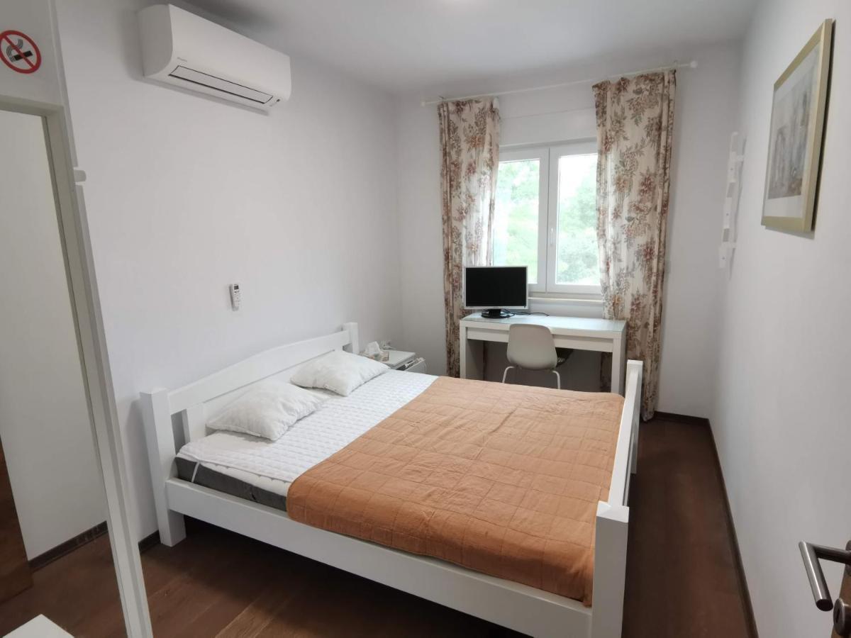Villa Oliva Umag Buitenkant foto