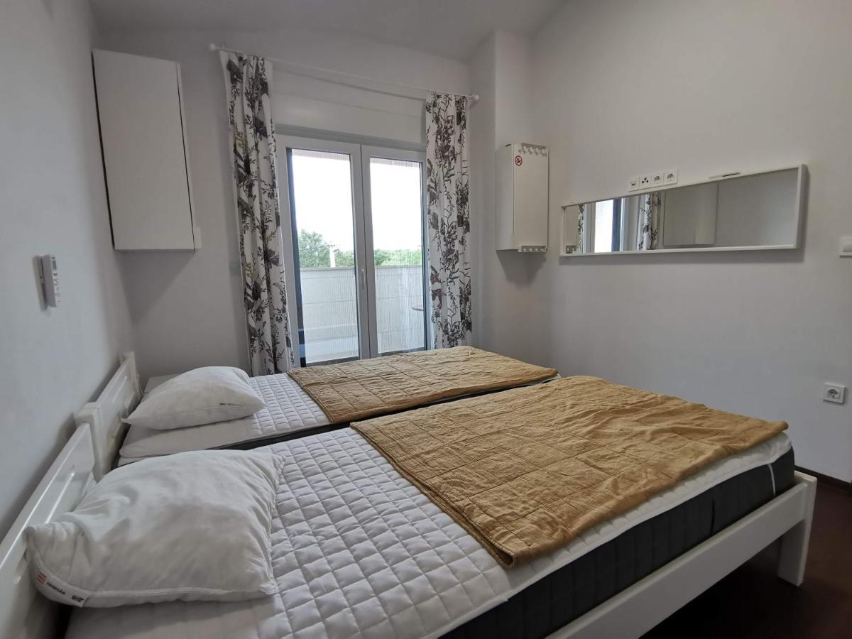 Villa Oliva Umag Buitenkant foto