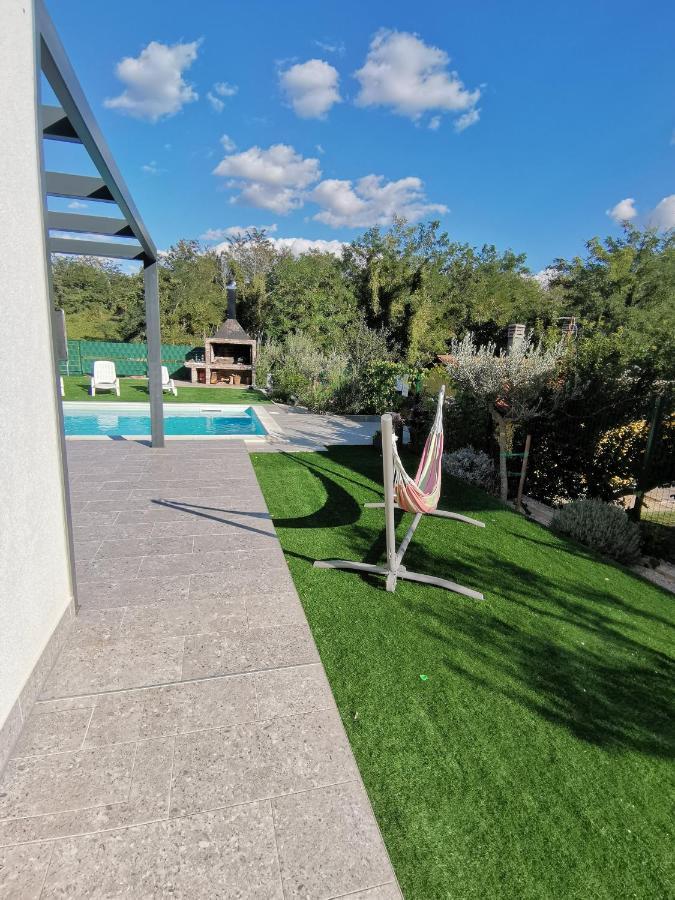 Villa Oliva Umag Buitenkant foto